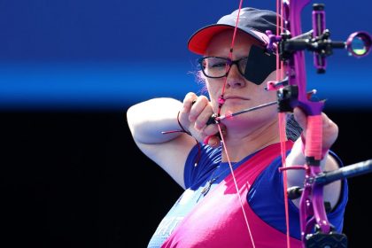 this-paralympic-archer-just-competed-while-7-months-pregnant